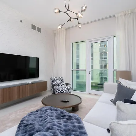 Nasma Luxury Stays - Elevated Comfort & Style In A 24Th Floor Apartment Dubai Esterno foto